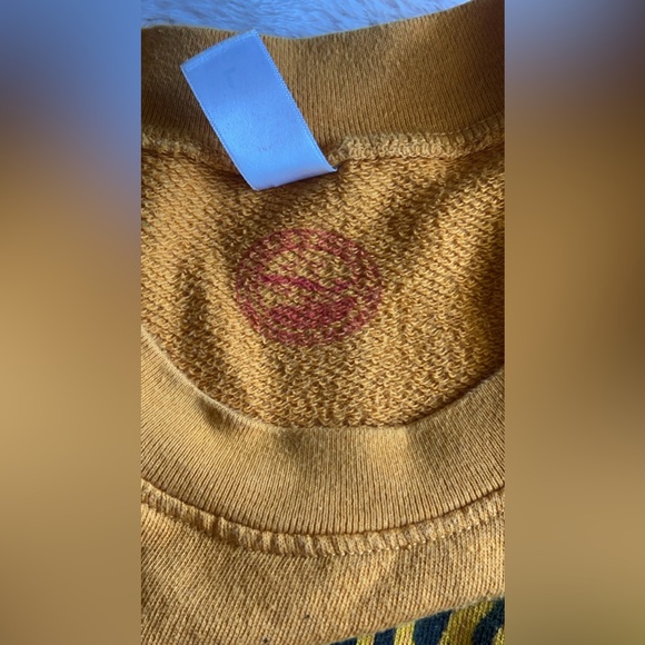 Lucky Fish 3 Leaping Tigers Sweatshirt - Picture 8 of 8